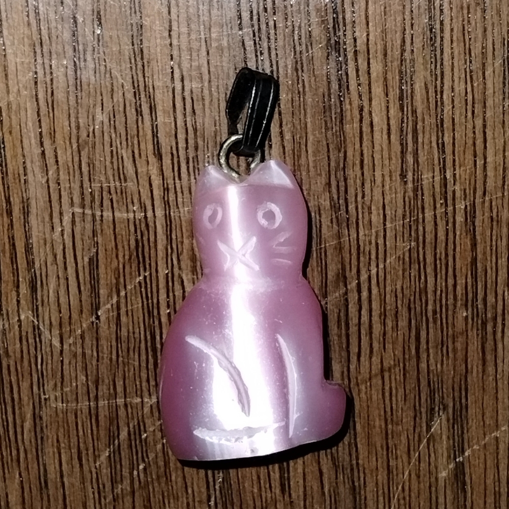 Carved Cat Pendant